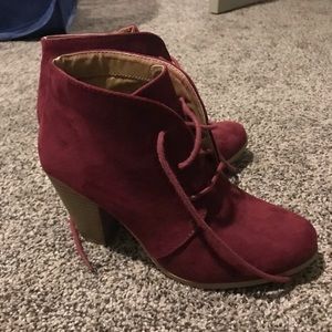 Burgundy/ Maroon Heeled shoes